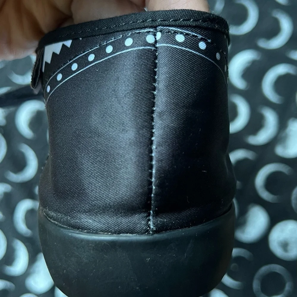 Hot Chocolate Design Chocolaticas® Havana Women's Mary Jane Flat - Picture 11 of 16